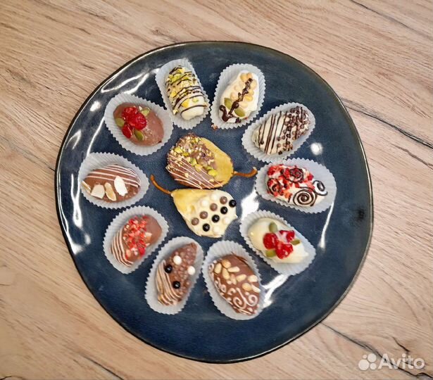 Сухофрукты в шоколаде
