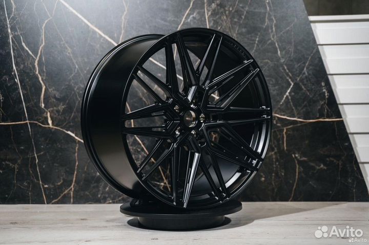 Кованные диски R22 Audi S4