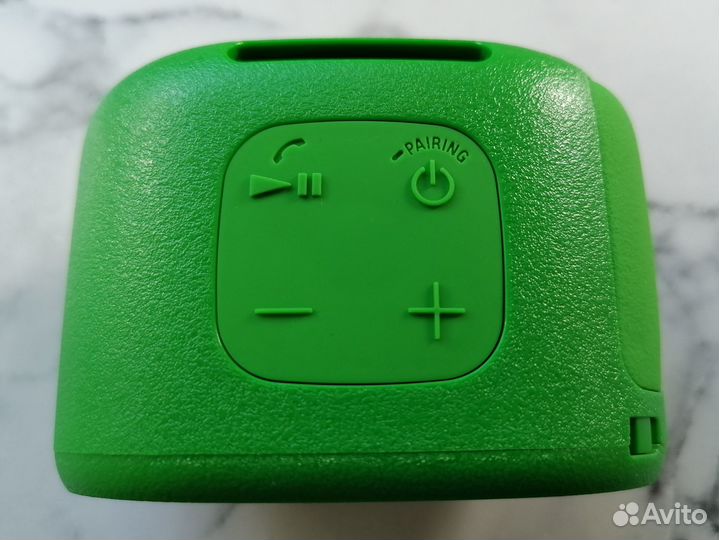 Беспроводная колонка Sony SRS-XB01