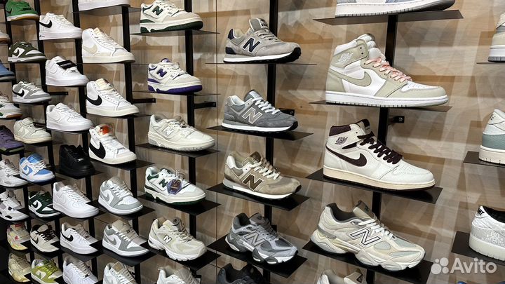 Магазин кроссовок Nike / Adidas / Vans