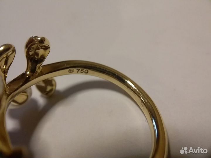 Mikimoto кольцо