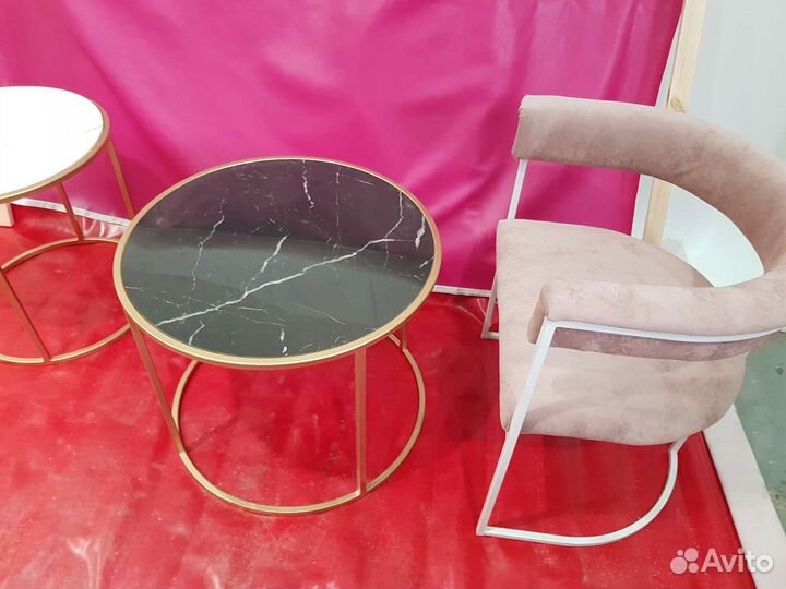 Стол мебель для зоны ожидания