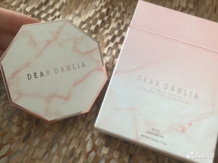 Хайлайтер dear dahlia