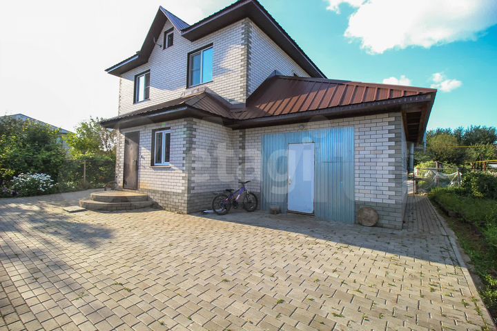 Коттедж 127,9 м² на участке 8,6 сот.