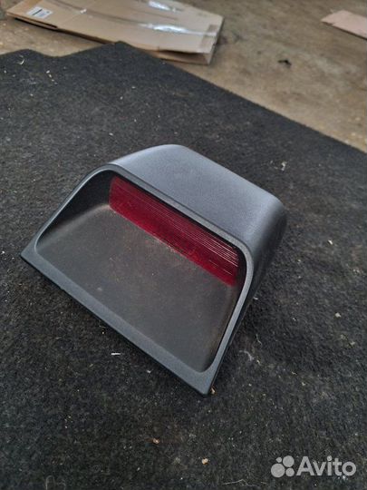 Стоп-сигнал Mitsubishi Lancer 9 4G18 2005