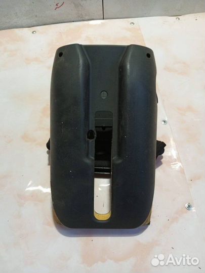 Кожух рулевой колонки Audi A4 B6 AVJ 2002