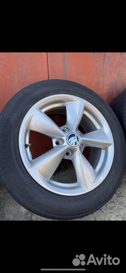 Колеса 5*112 R16 шкода октавия йети Pirelli