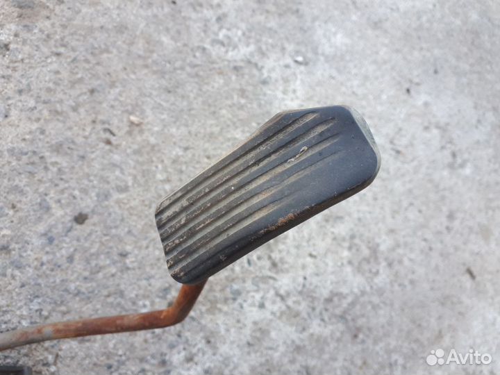 Педаль тормоза Chevrolet Lacetti J200