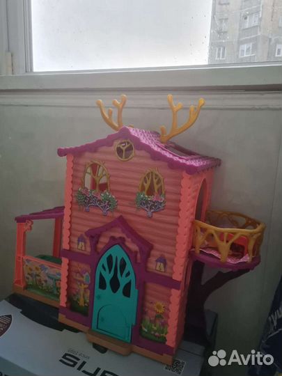 Enchantimals домик оленя