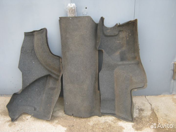 Обшивка багажника ауди 100 с4