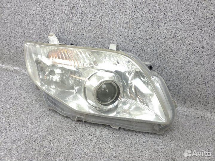 Фара передняя правая Toyota Corolla Fielder ZRE144