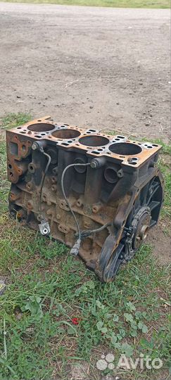 Блок двигателя