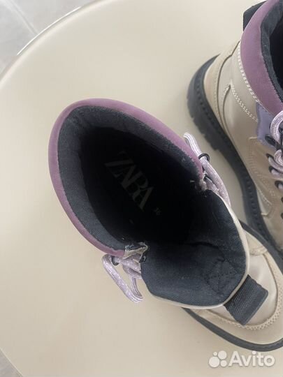 Ботинки демисезонные для девочки Zara