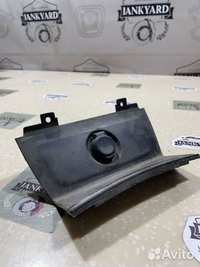 Разъем aux Citroen C4 B7