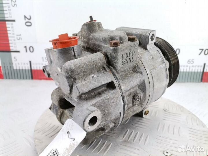 Компрессор кондиционера Volkswagen Passat B6 2005