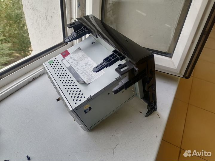 Автомагнитола для Land Cruiser 200