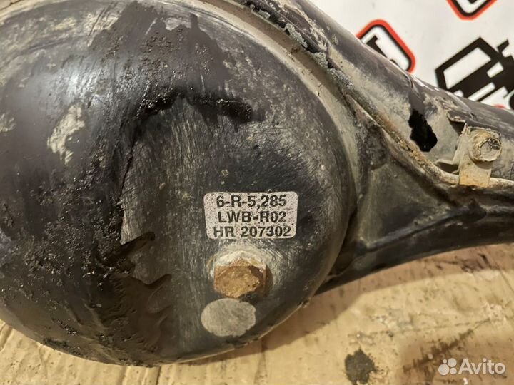 Чулок заднего моста Hyundai Galloper 2