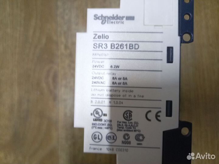 SE Zelio Logic Интеллектуальное реле