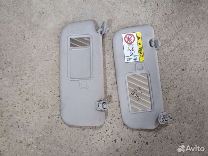 Козырек hyundai solaris2