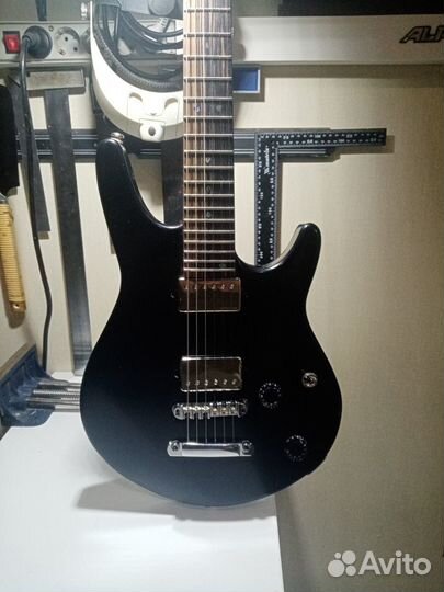Чорная гитара