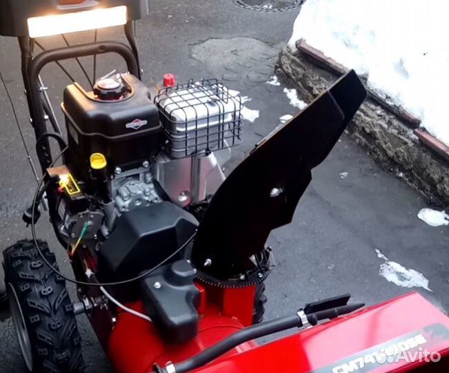 Снегоуборщик Canadiana 741450SE CM б/у