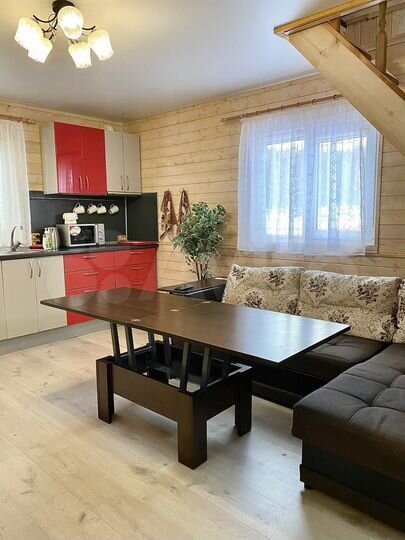 Коттедж 100 м² на участке 10 сот.