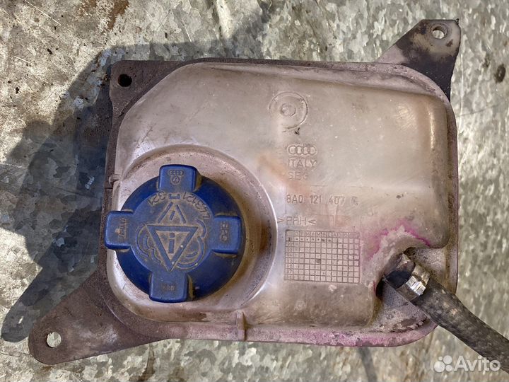 Расширительный бачок ауди 80 б4