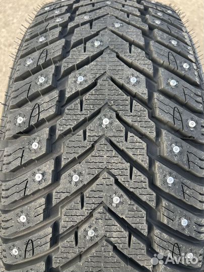 Kapsen IceMax RW516 225/40 R18 111T