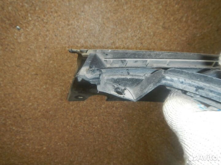 Решетка радиатора, Renault -logan (14)