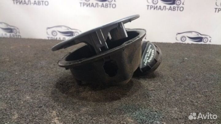 Лючок бака ceed