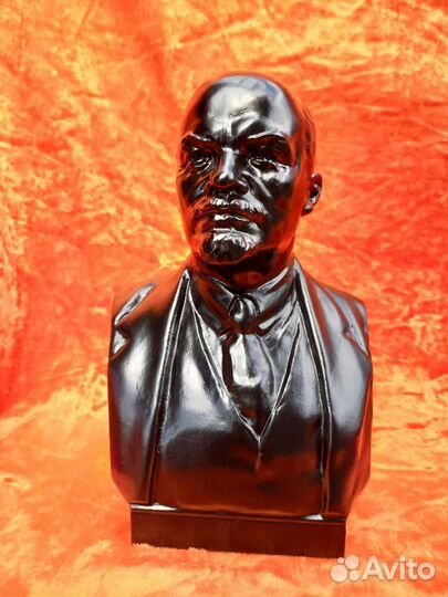 Бюст чугунный.В.И.ленин