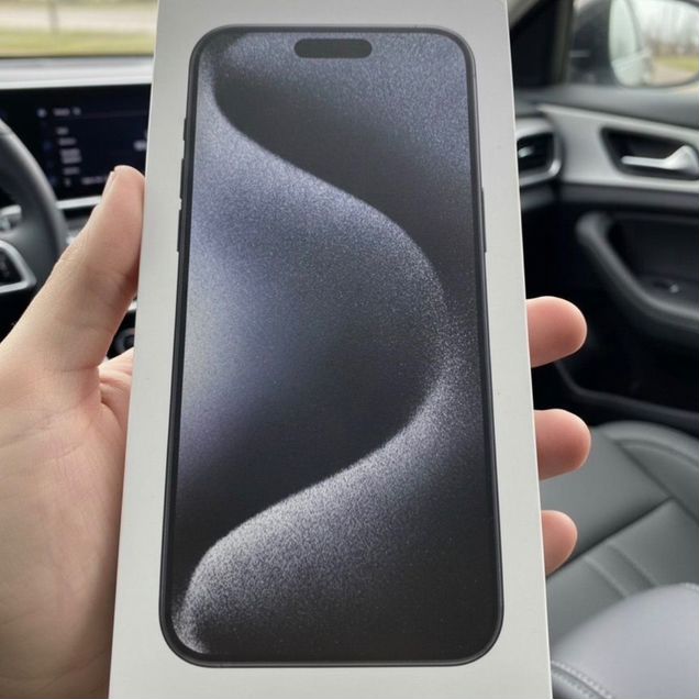 iPhone 15 Pro, 256 ГБ, SIM + eSIM