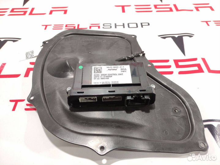 Модуль управления двери Tesla Model S 2015