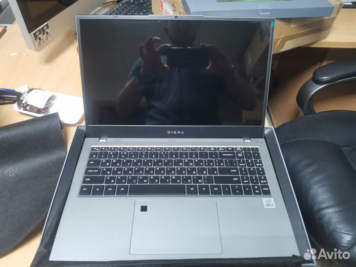 Ноутбук Digma Pro Fortis M