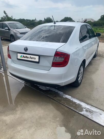 Skoda Rapid 1.6 МТ, 2016, 270 000 км