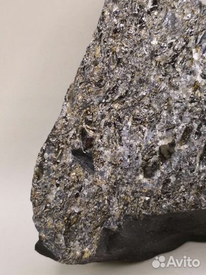 Антраксолит, шунгит, пирит. Зажогинское, Карелия