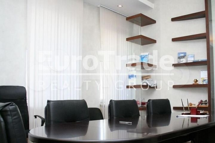 Продам торговое помещение, 1459 м²