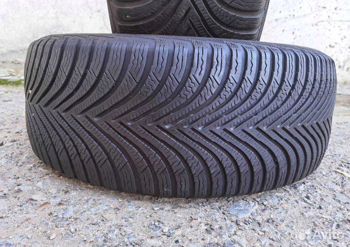 Michelin Alpin 5 215/55 R17 98V