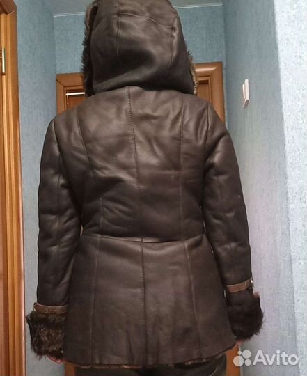 Дубленка натуральная с документами 48-50 р