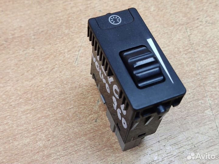 Кнопка яркости щитка приборов, Volvo 960