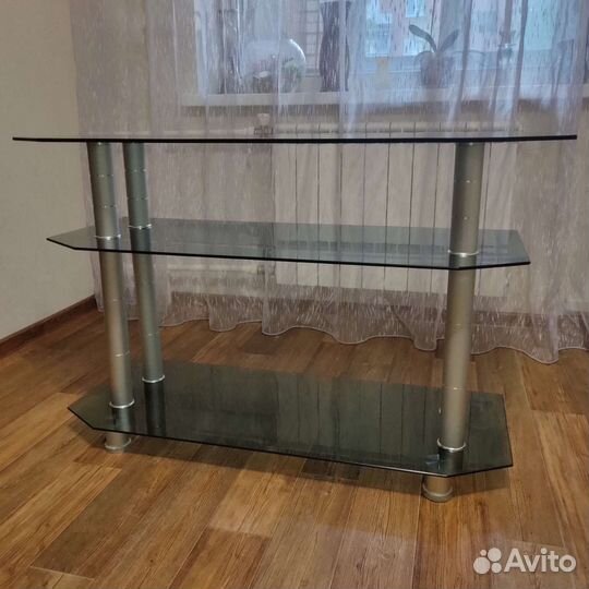 Стеклянная тумба