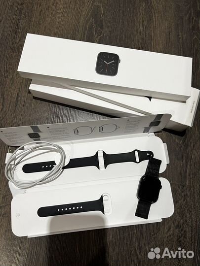 Apple Watch series 6 44mm