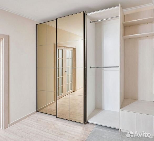 Стильный шкаф купе