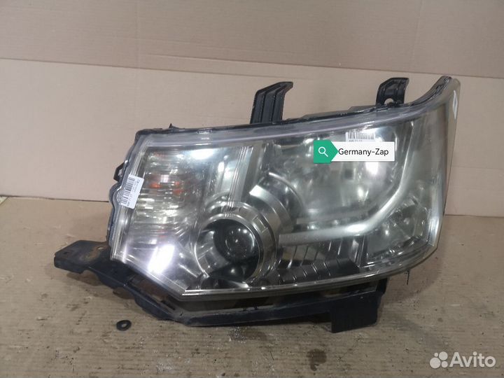 Фары Mitsubishi Delica D5 CV5W