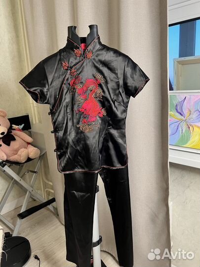 Костюм в китайском стиле