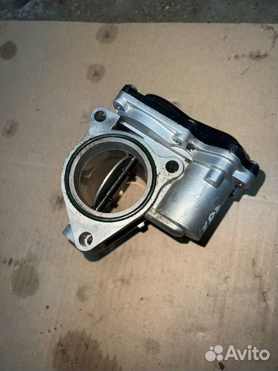 Дросельная заслонка Renault Laguna lll 1.9dci F9Q