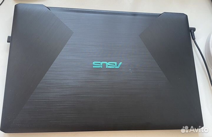 Игровой ноутбук asus