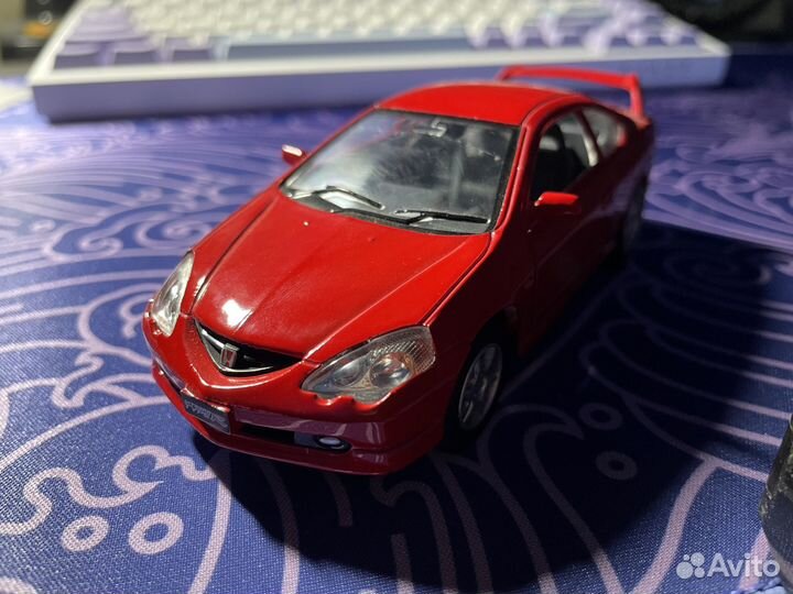 Коллекционная модель Honda Integra Type R