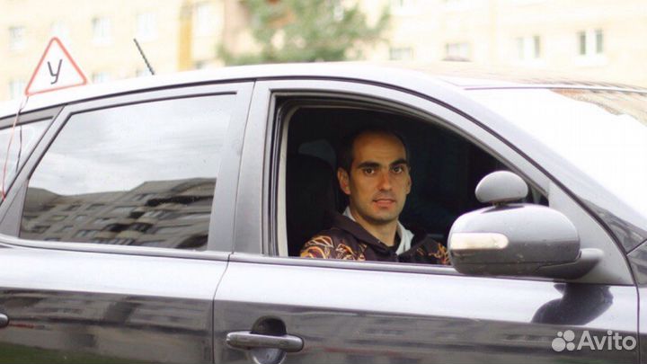 Автоинструктор, инструктор по вождению