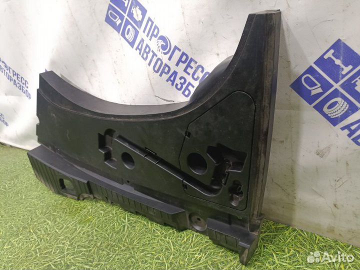 Ящик для инструментов задний левый Bmw 750I седан